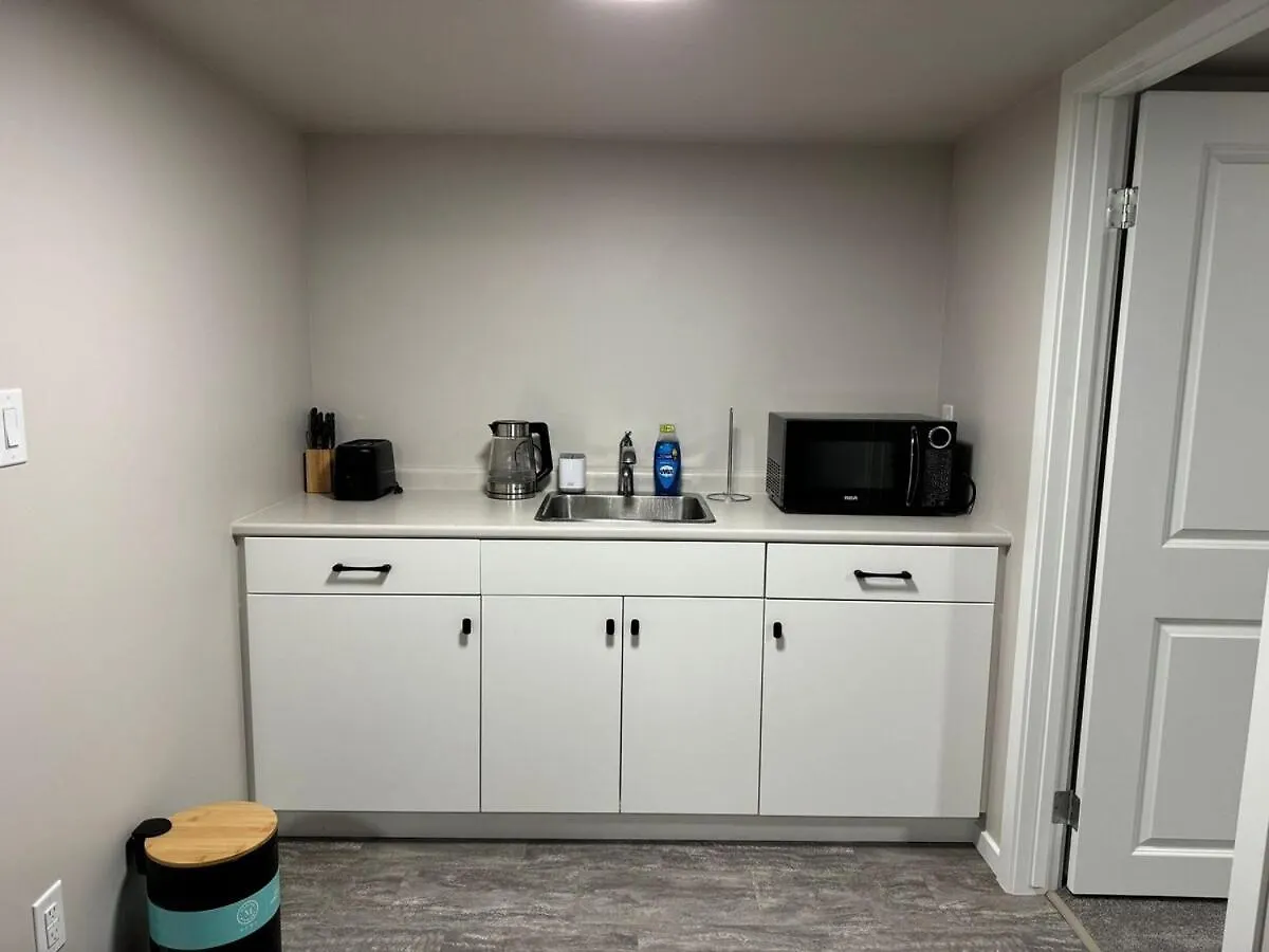 The Cozy Oasis Apartment Winnipeg Canada