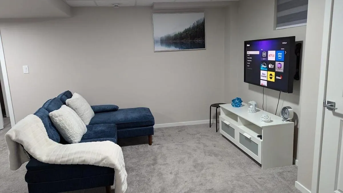 The Cozy Oasis Apartment Winnipeg